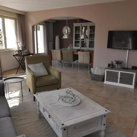 Et Table D'hotes Vie La Vie Bed and Breakfast