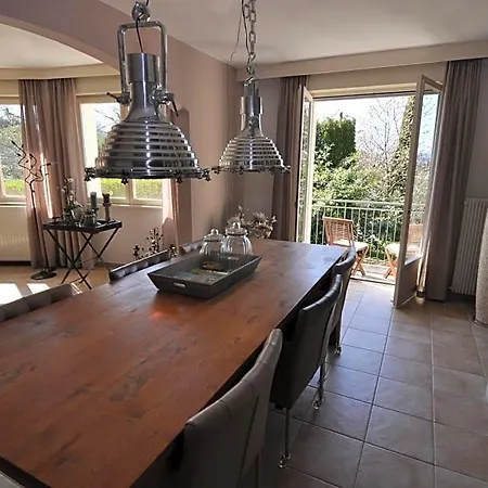 Et Table D'hotes Vie La Vie Bed and Breakfast 3*