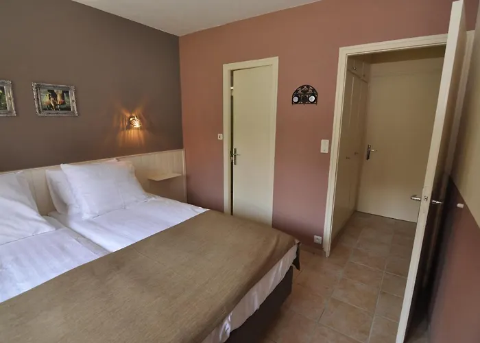 Et Table D'hotes Vie La Vie Bed & Breakfast Bains-les-Bains