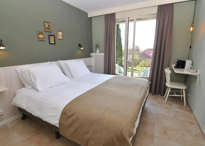 Et Table D'hotes Vie La Vie Bed & Breakfast Bains-les-Bains