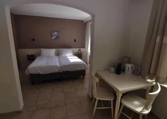 Couette-café Et Table D'hotes Vie La Vie